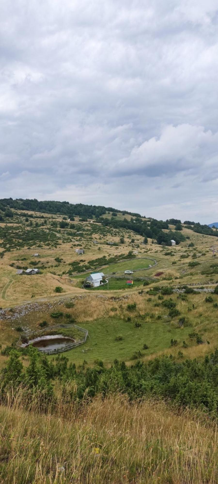 Weekend House In The Piva Nature Park 플루지네 외부 사진